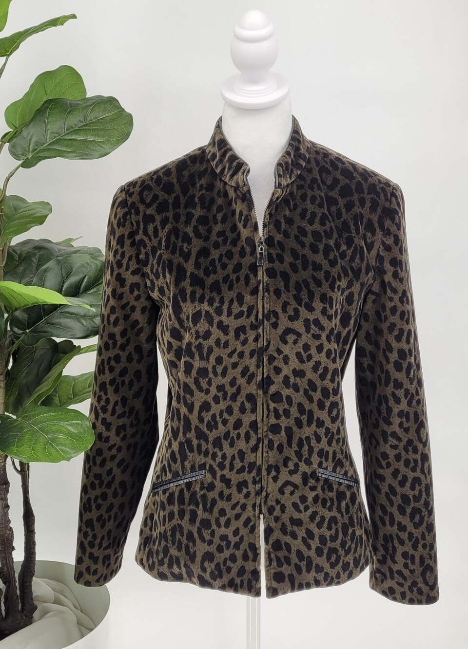 Kasper and Company Velour Animal Print Faux Leather Trim Luxury Jacket Size 10